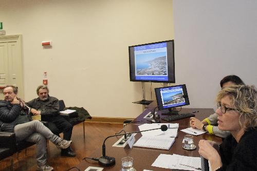 L'assessore regionale al Patrimonio, Barbara Zilli, durante la presentazione del Piano di Utilizzazione del Demanio a uso diportistico